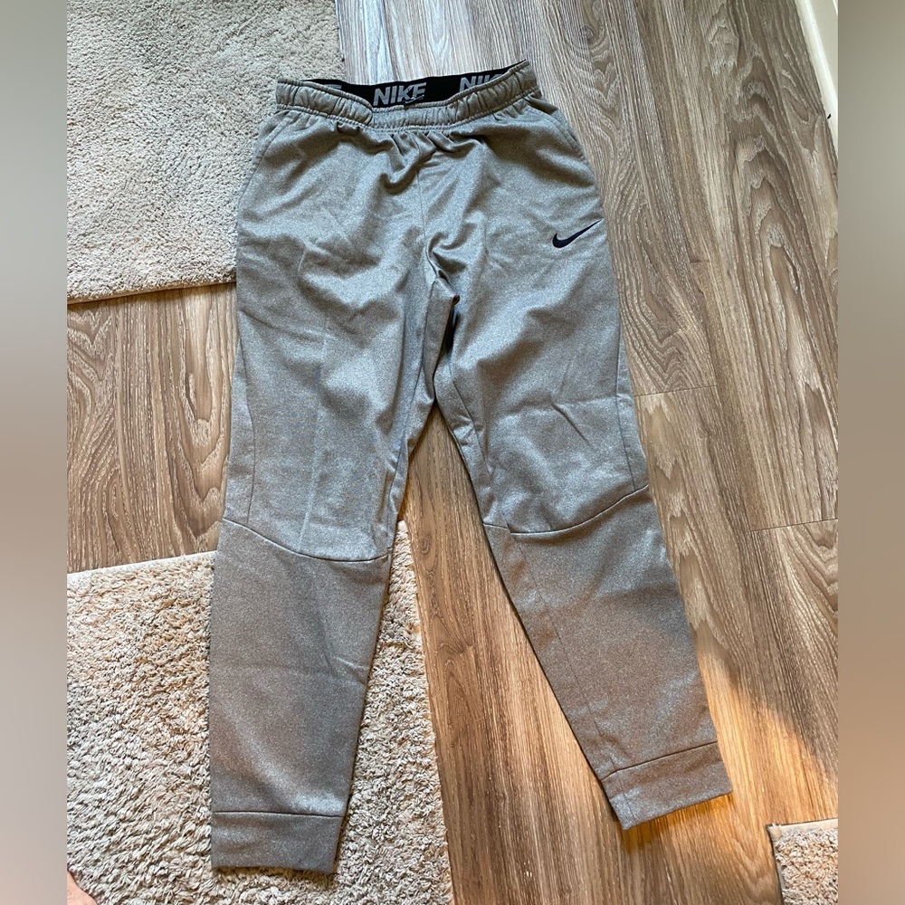 Size medium Nike grey joggers